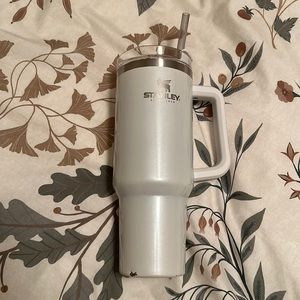 40 oz white pearl stanley cup